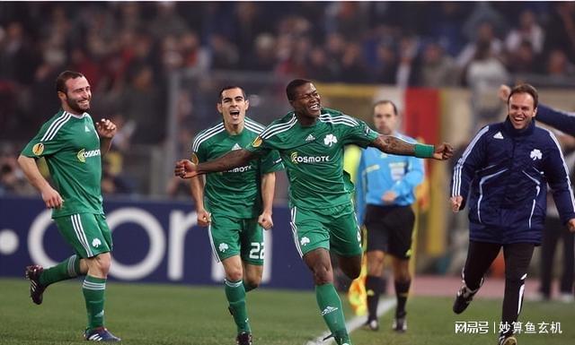 比利亚雷亚尔训练开放日，窗口期单刀错失引欢呼，NBA总决赛在即，高层口径保持一致的简单介绍