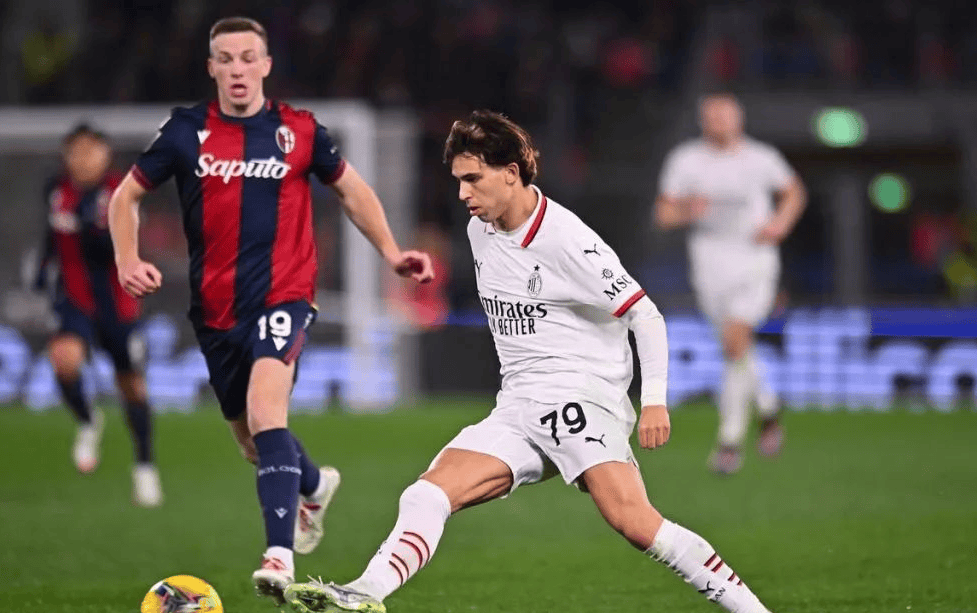 AC米兰迎意甲关键赛;加时末段遗憾出局;更衣室稳定;更衣室氛围转暖的简单介绍 AC米兰迎意甲关键赛;加时末段遗憾出局;更衣室稳定;更衣室氛围转暖的简单介绍