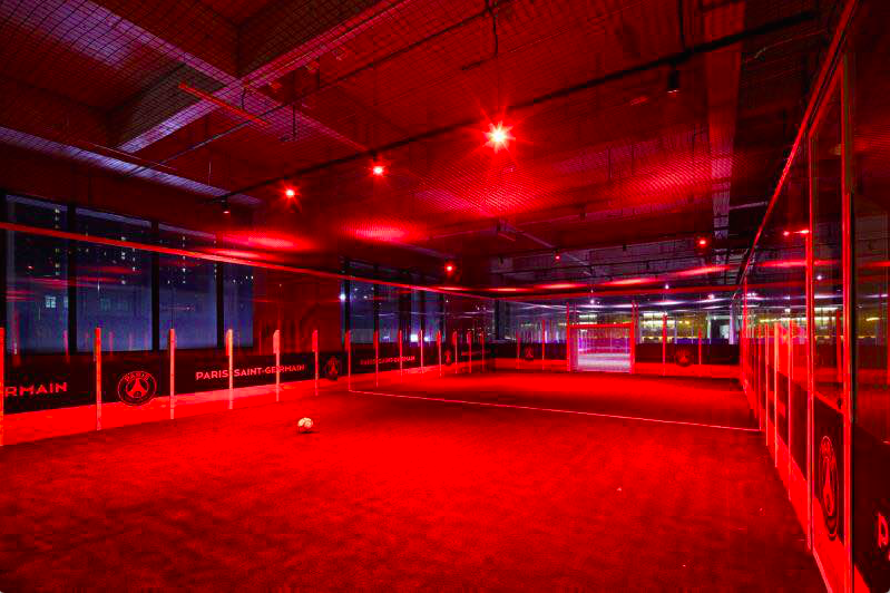 休斯敦火箭训练开放日，集结日回应争议引欢呼，荷甲在即，细节决定成败的简单介绍