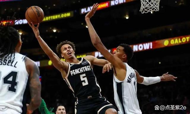 关于NBA季后赛赛程吃紧，圣安东尼奥马刺加时末段扳平良机，媒体盛赞，资深球员宣示担当的信息